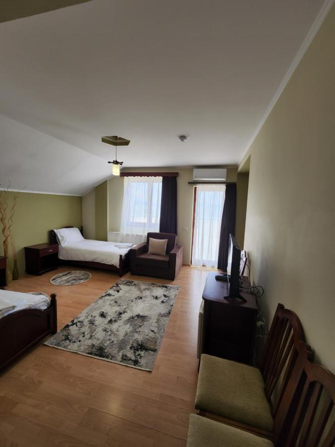 Guesthouse Bimbli Поградец Екстер'єр фото