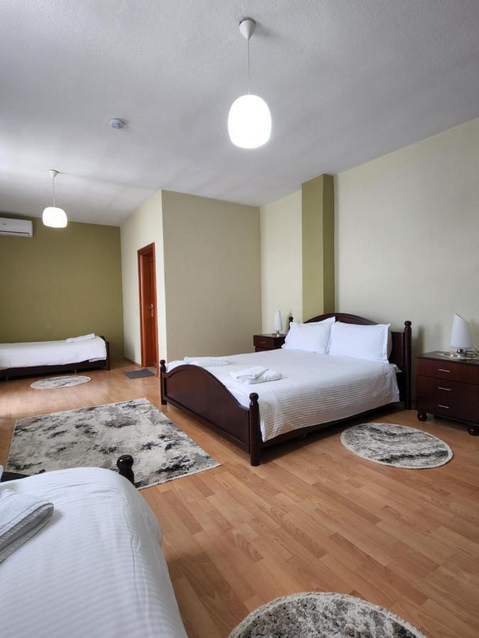 Guesthouse Bimbli Поградец Екстер'єр фото
