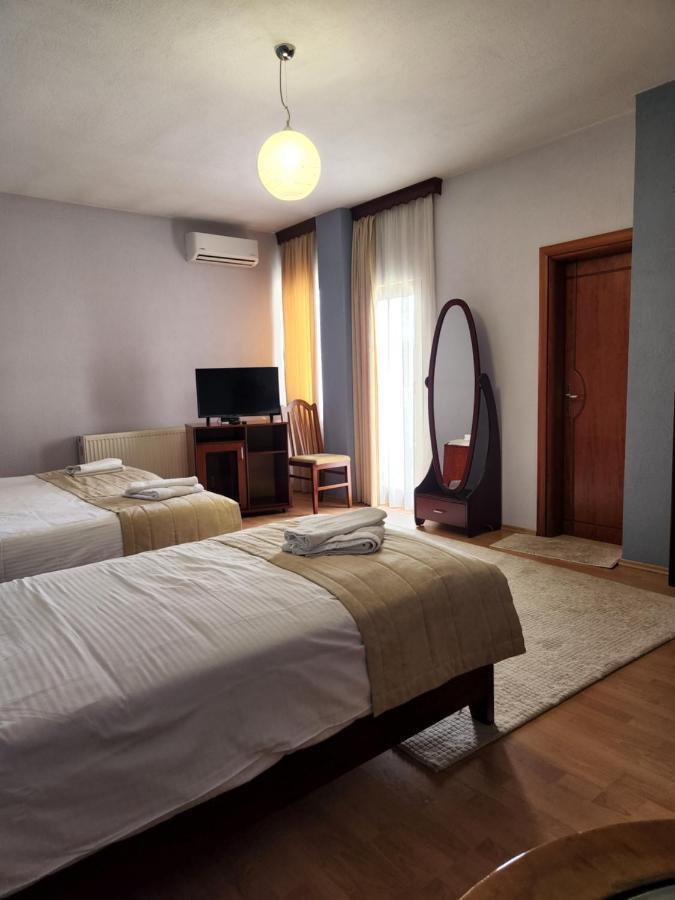 Guesthouse Bimbli Поградец Екстер'єр фото