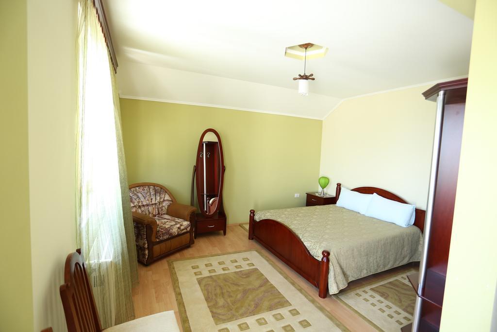 Guesthouse Bimbli Поградец Екстер'єр фото