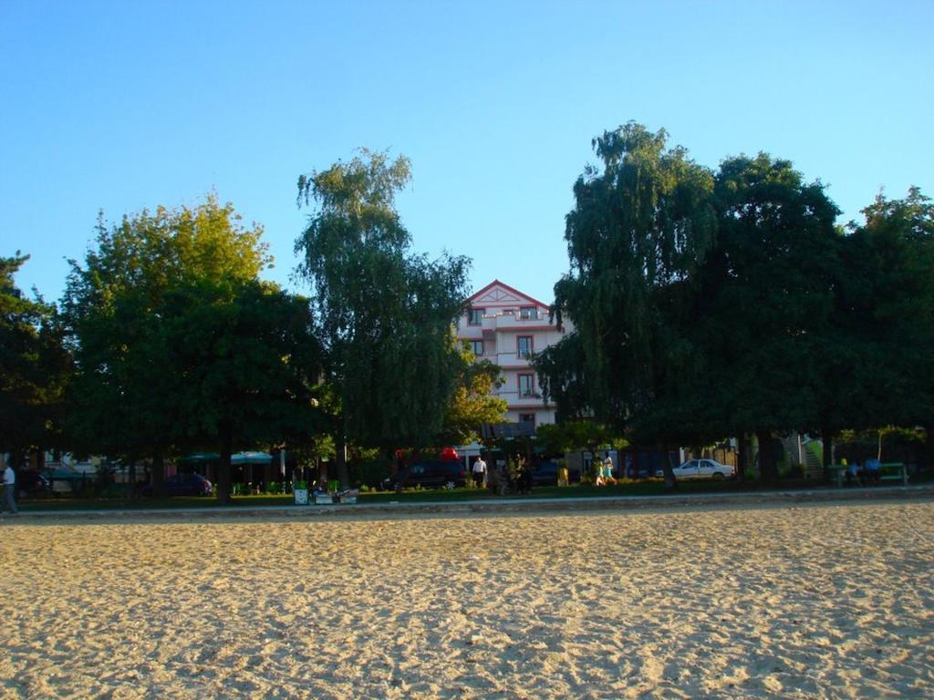 Guesthouse Bimbli Поградец Екстер'єр фото